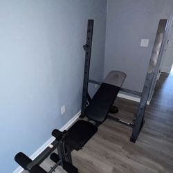 Adjustable Weight Bench 