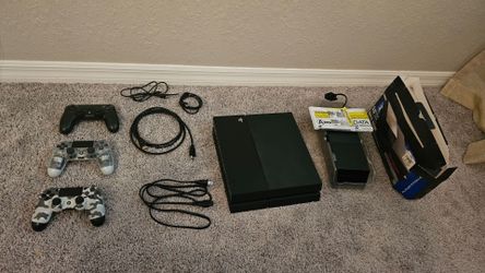 PS4 500GB Bundle – 3 Controllers + NYKO Data Bank – $200 OBO
