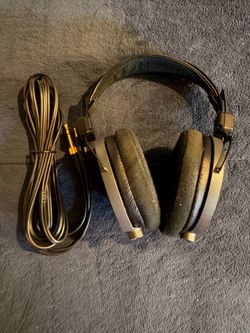 Audio Technica R80Xa Headphones