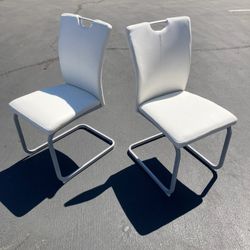 $40.00 Set Of 2!!! New PU Leather Cushion Modern Dining chairs 