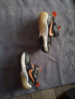 Baby shoes