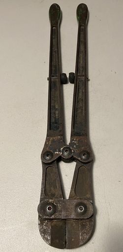 VINTAGE BOLT CUTTERS 24”