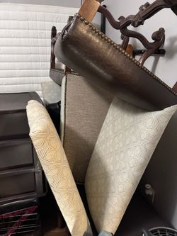 4 high back dinning chairs leather seats cloth back wood frames sturdy asking 120 for all need gone asap
