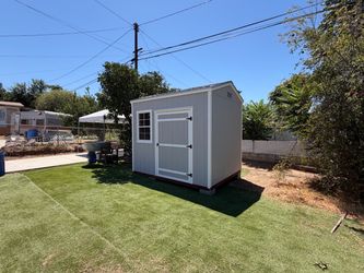 Shed 8x10x10H