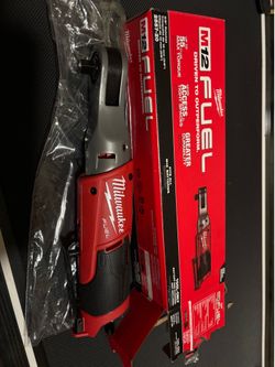 Milwaukee M12 FUEL 12V Lithium-Ion Brushless Cordless 3/8 in. Ratchet (Tool-Only)