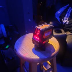 Klein Tools Lazer 