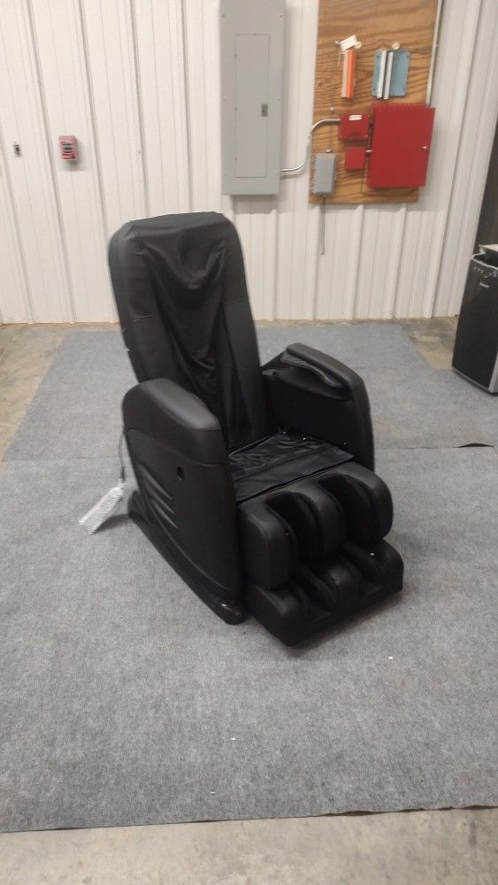 Slab-1 Massage Chair Black