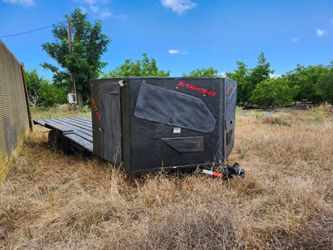 Flat trailer with electric Jack