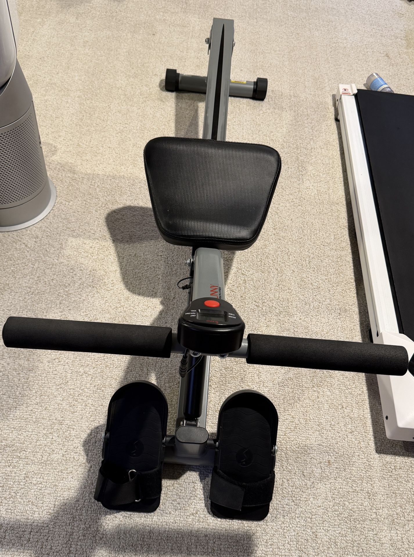 Sunny Health And Fitness Rowing Machine