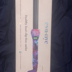New In Box Curling Wand 