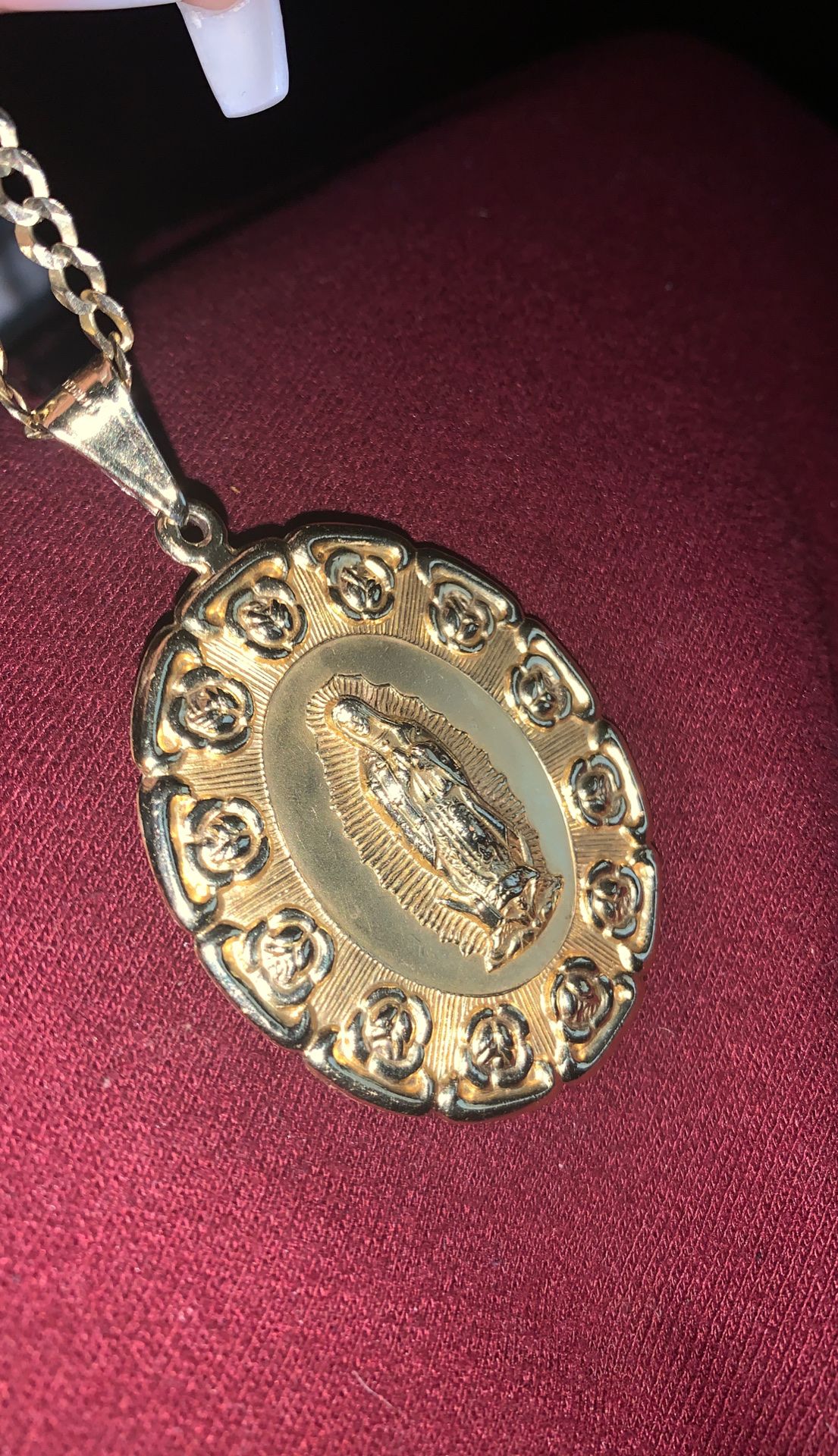 14k medallian