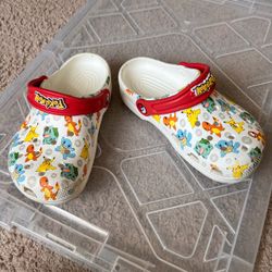 Crocs Kids White Pokémon Classic Clog Shoes with Red Strap