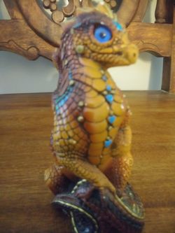 WINDSTONE YOUNG DRAGON