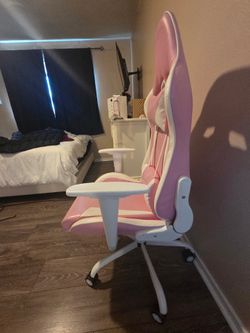 Gaming chair