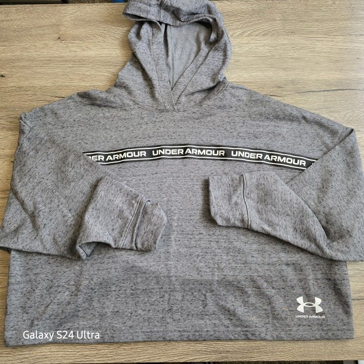 Under Armour Crop Hoodie Size Medium Oversized Gray w/Logo