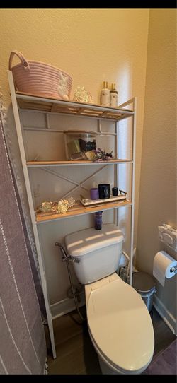 Bathroom storage