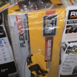 16 in. 60V MAX Lithium-Ion Cordless FLEXVOLT Brushless Chainsaw with (1) 2.0Ah Battery and Charger Included