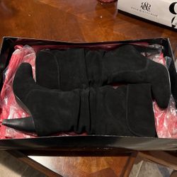 Steve Madden Sued Boots 6 1/2 New