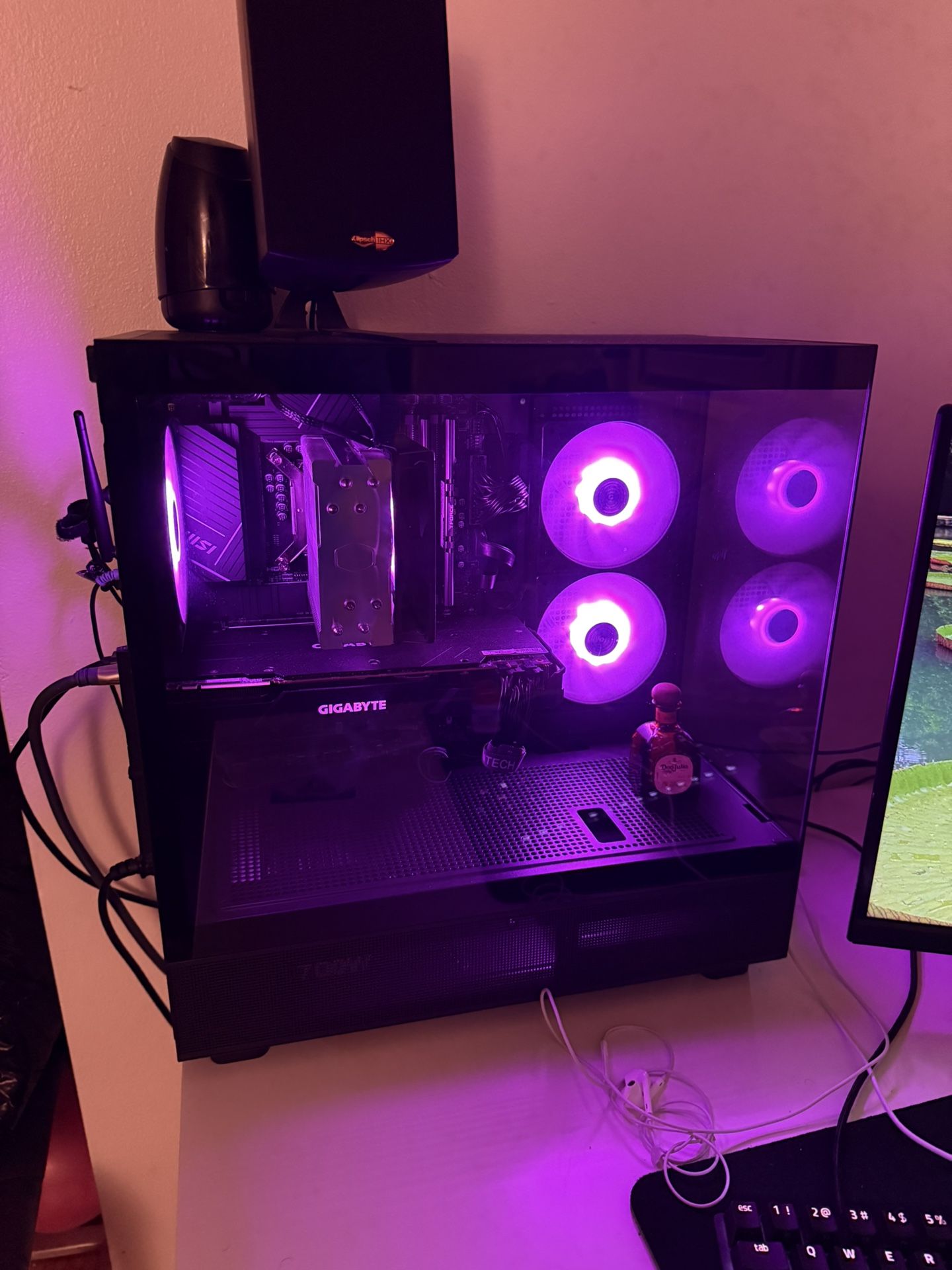 Gaming PC • Intel Core i7 12700K • 16GB • 1TB SSD • RTX 2080