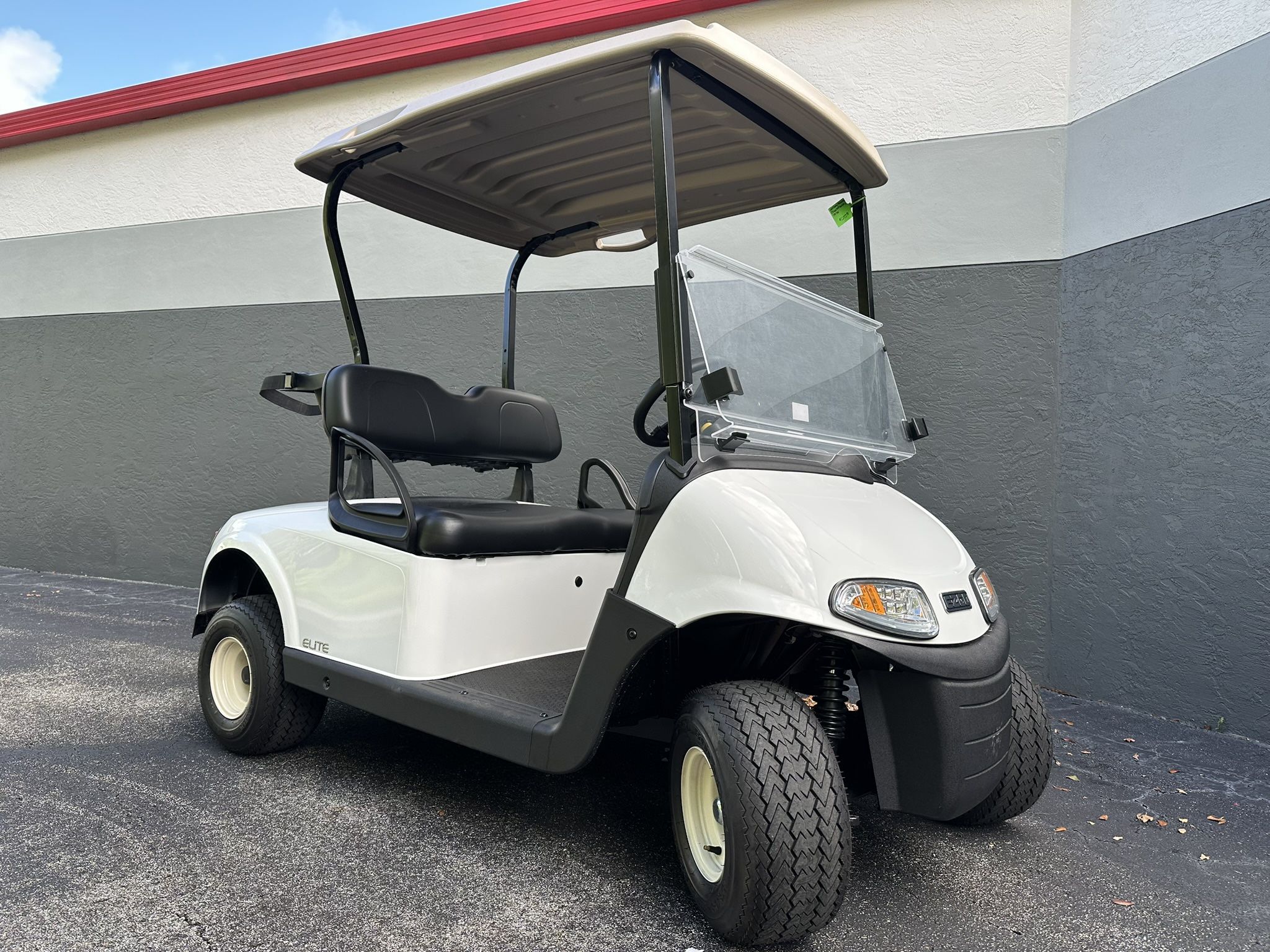 Factory Refurbished EZ-GO RXV Elite LITHIUM Golf Cart