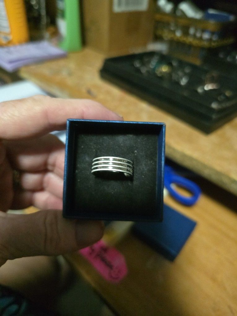 Size 8 Sterling Silver Band