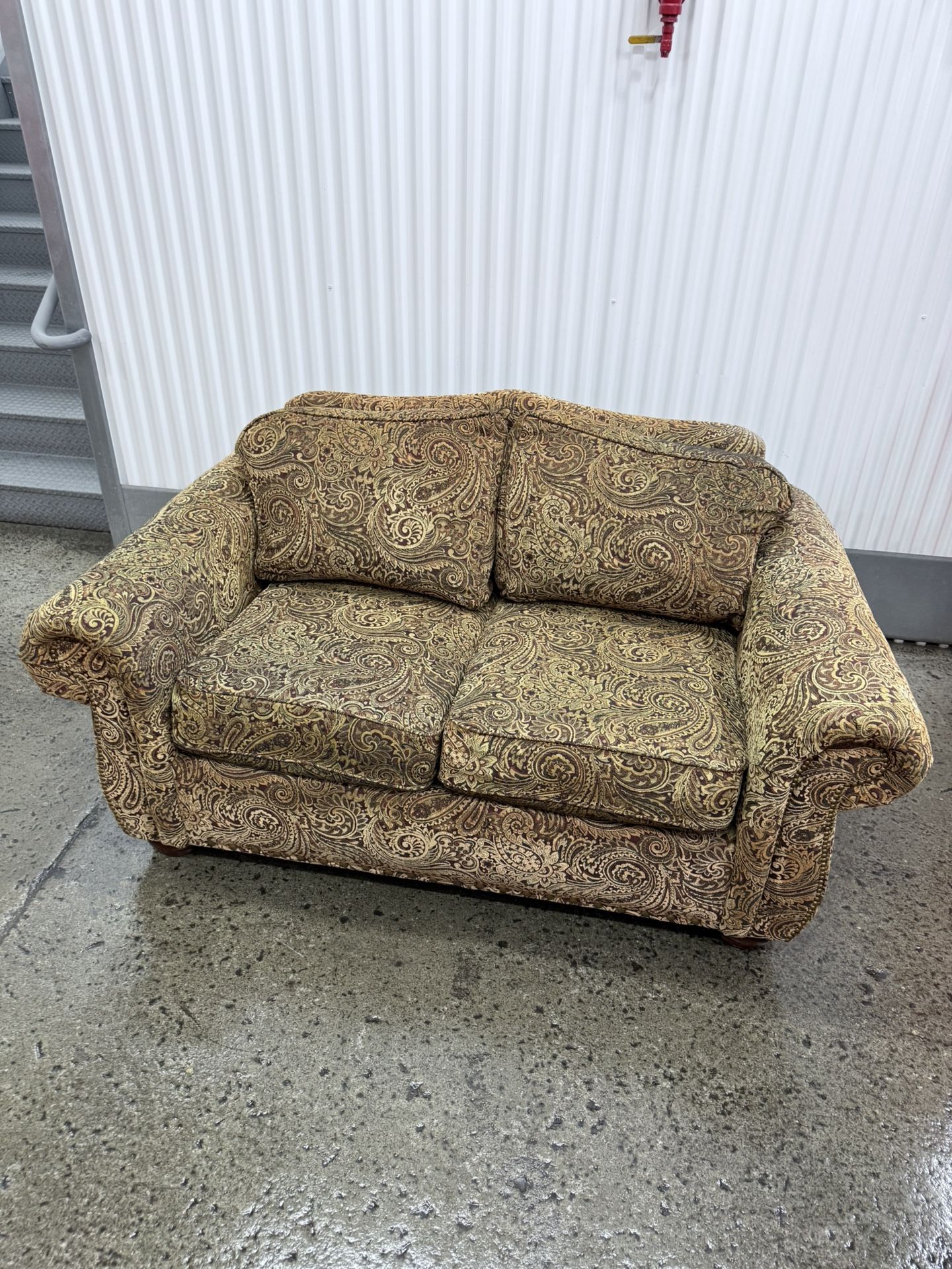 Beautiful Two Seater Couch With Good Design