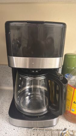12-Cup Coffee Maker ☕