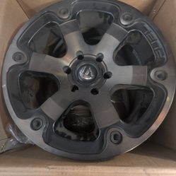 5th Gen Ram 1500 Fuel Off-Road Wheel 18x9 x 4 wheels