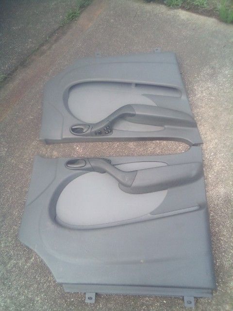 2005 Dodge Sprinter Door Panels And Mirror
