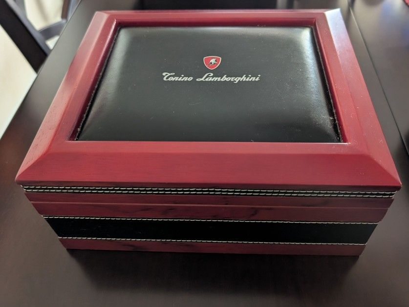 $500 VERY RARE Tonino Lamborghini Wooden Humidor With Leather