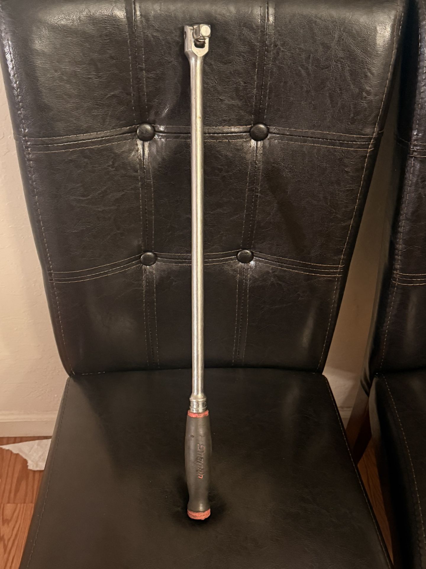 Snap-On 1/2" Drive 24" Soft Grip Handle Breaker Bar (Red)