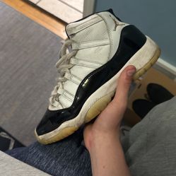 beat up jordan 11 “gratitude” 