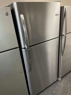 Deal: Frigidaire Stainless Top Mount Refrigerator – delivery available