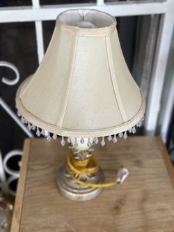 Beautiful LAMP AND LIGHT SET