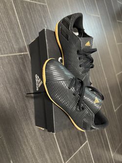 Indoor soccer Adidas 3.5y