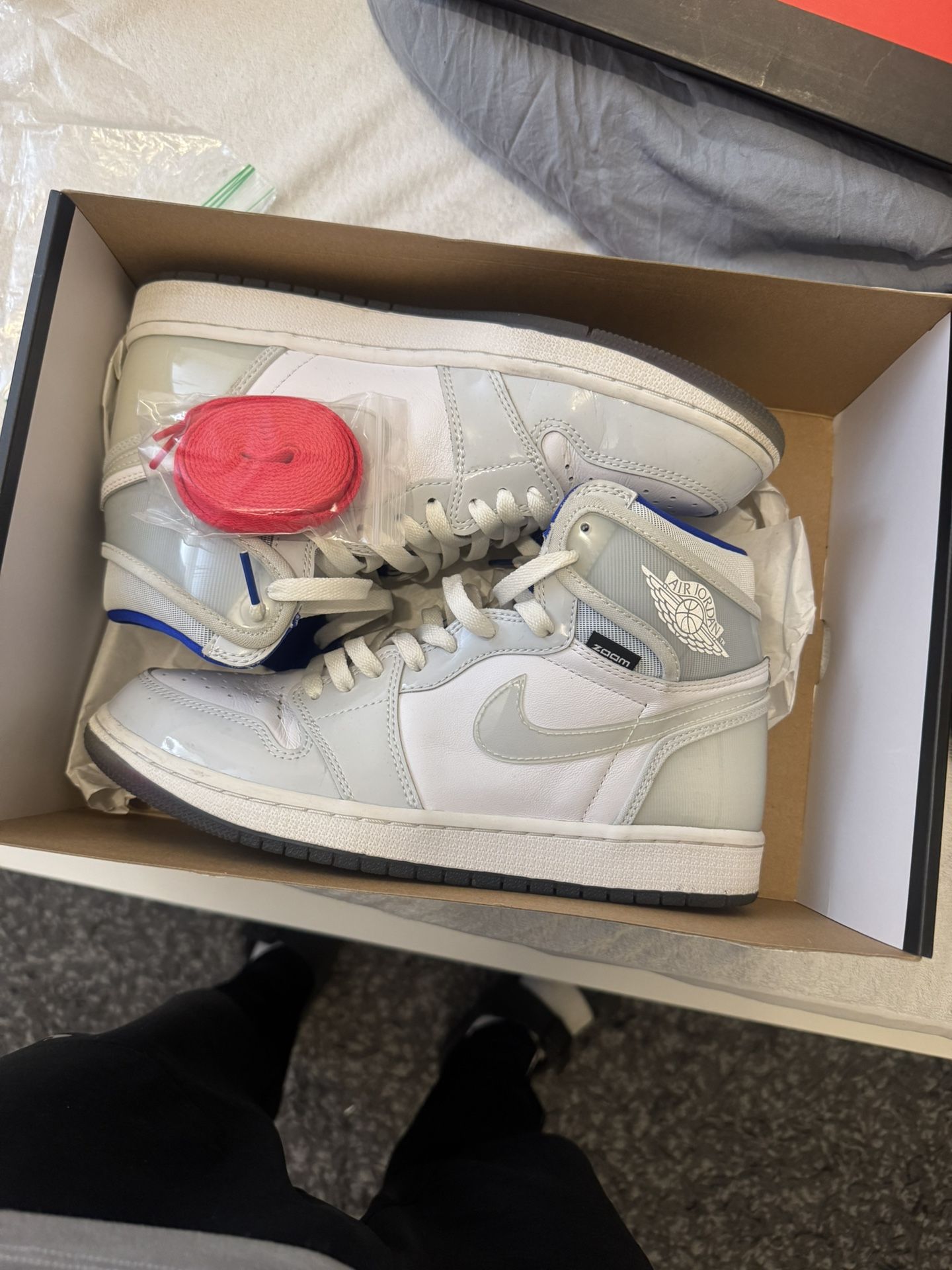 Size 9 Jordan Retro 1 High