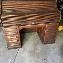 Antique Derby Desk  60” S Roll And Chair