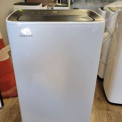 8,000 BTU Toshiba Smart portable air conditioner AC unit with hose vent accessories