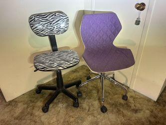 Rolling chairs