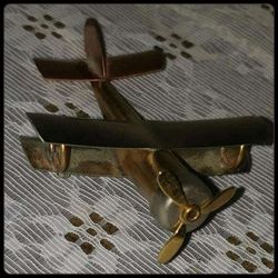 VINTAGE MID CENTURY ART DECO COPPER BRASS STEEL METAL BROOCH PIN  AIRPLANE PLANE HELICOPTER AVIATION COLLECTABLE