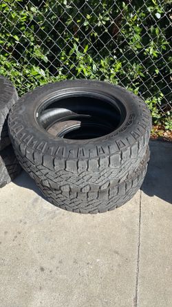 275/65R18 Goodyear tires