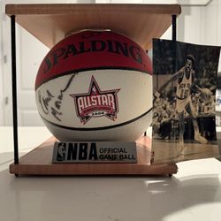 Signed NBA Memorabilia