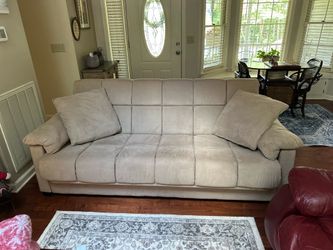 Sleeper sofa, great condition (beige)