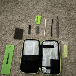 Snowboarding Tune/wax Kit