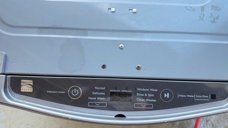 NEW Kenmore Elite Pedestal Washer – Never Used – Stainless/Metallic Gray
