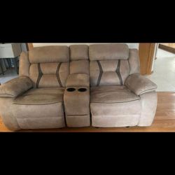 2 Sofa 1 Loveseat 