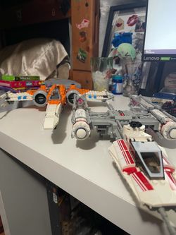 Lego Star wars x wing and y wing