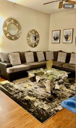 Sectional set.