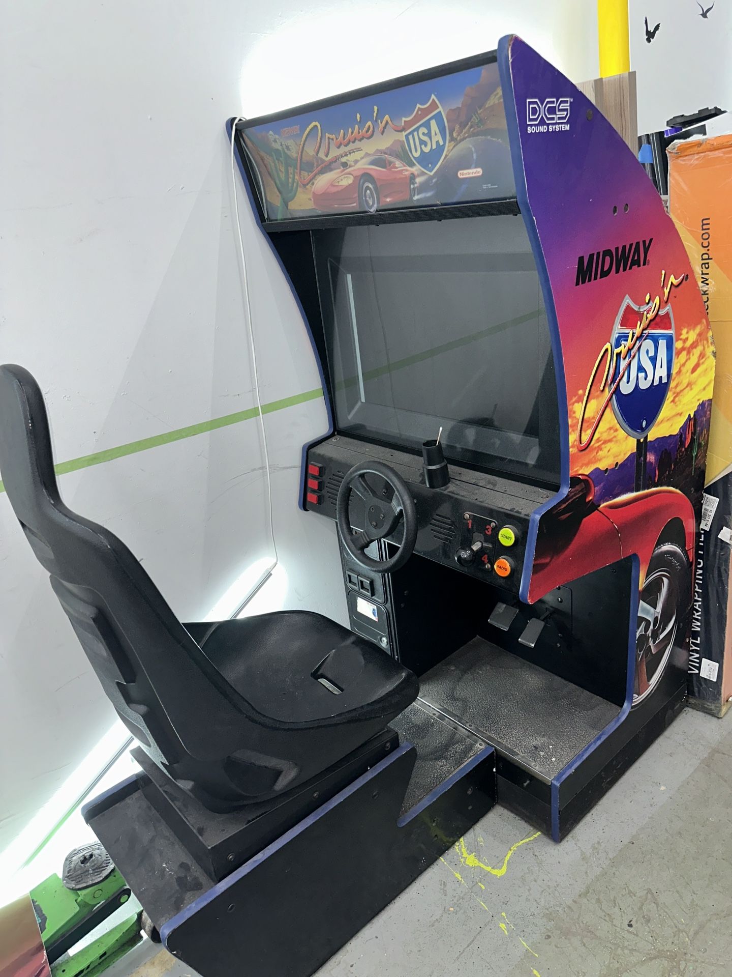 Cruising USA Race Arcade Game Driving Simulator