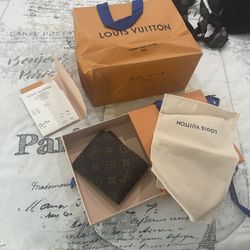 LV Men Wallet 